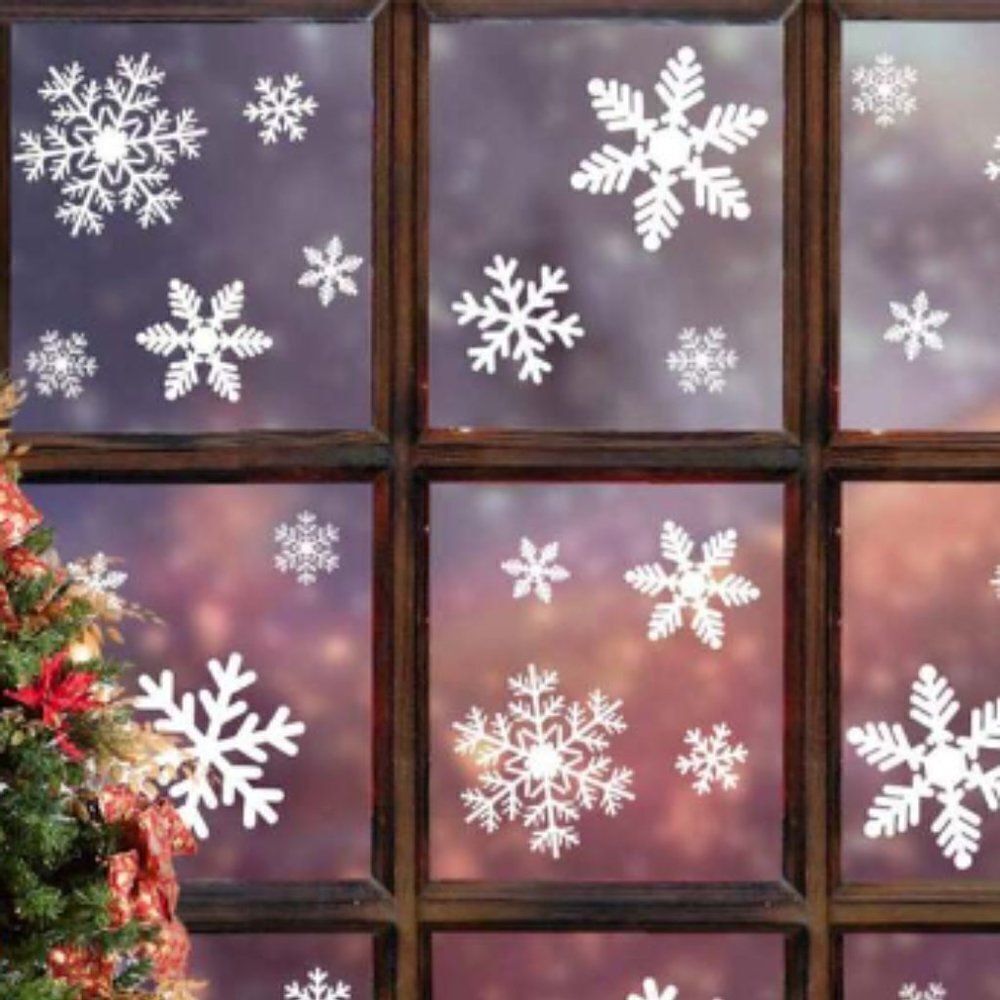 NWT, Christmas Door or Window Snowflake Winter Decoration